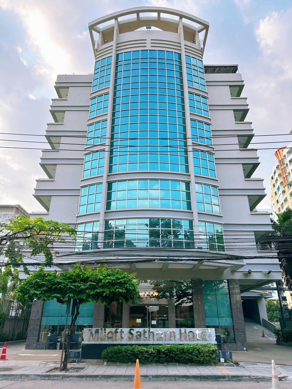 Miloft Sathorn Hotel - Sha Plus Certified Bangkok Exteriör bild The building of the Embassy of the Philippines in Bangkok